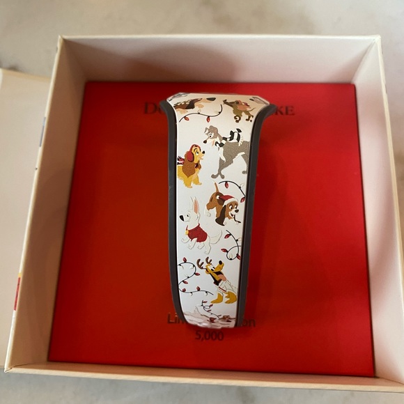 Dooney & Bourke Santa Paws Magic Band - Picture 3 of 4